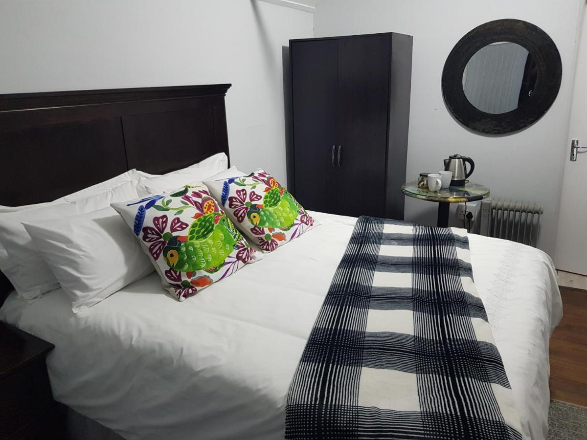 Good 2 Go Guest House Benoni Extérieur photo