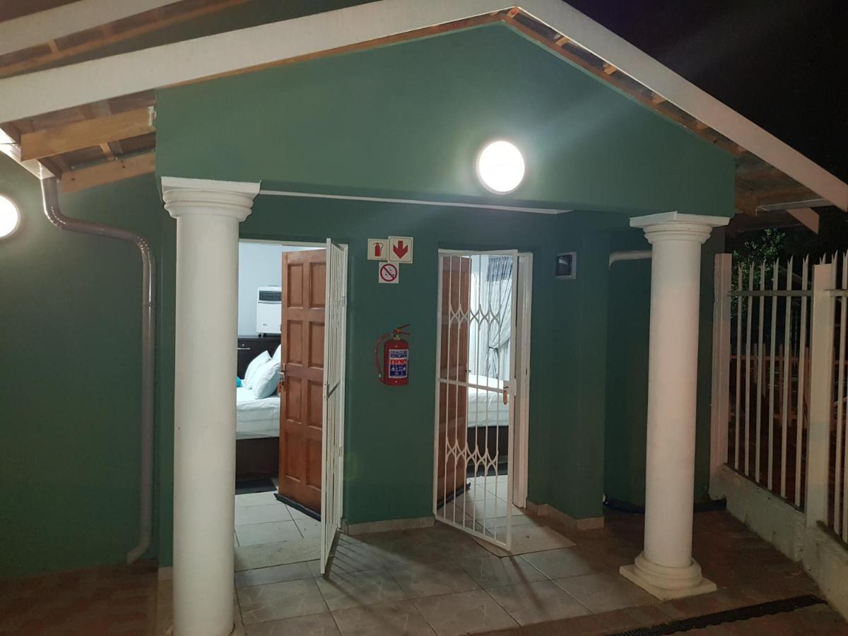 Good 2 Go Guest House Benoni Extérieur photo